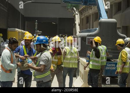 Indische Gastarbeiter in Singapur Stockfoto