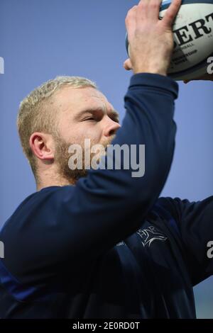 Kingsholm Stadium, Gloucester, Gloucestershire, Großbritannien. Januar 2021. Englische Premiership Rugby, Gloucester versus Sale Sharks; Akker van der Merwe of Sale Sharks Sharks Warms Up Credit: Action Plus Sports/Alamy Live News Stockfoto