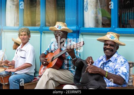 Straßenmusikanten in Alt-Havanna, Kuba Stockfoto