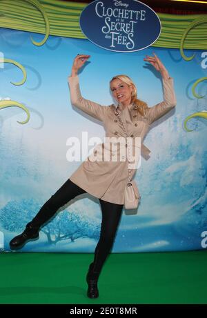 Elodie Gossuin bei der Premiere von 'Clochette et Le Secret des Fees', die am 2. Oktober 2012 im Gaumont Marignan in Paris, Frankreich, stattfand. Foto von Denis Guignebourg/ABACAPRESS.COM Stockfoto