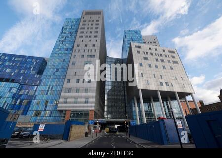 02. Januar 2020. London, Großbritannien. Das Royal London Hospital in Whitechapel, East London. Das Krankenhaus hat einen Anstieg von Covid-19-Fällen nach den Weihnachtsferien berichtet. Foto von Ray Tang. Stockfoto