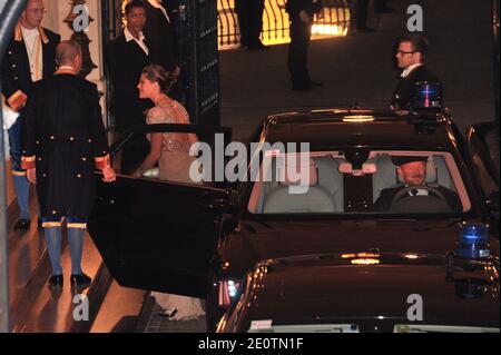 Kronprinzessin Victoria von Schweden und Prinz Daniel beim Galadinner zur Hochzeit von Prinz Guillaume von Luxemburg und Stephanie de Lannoy im Großherzogspalast in Luxemburg am 19. Oktober 2012. Der 30-jährige Erbgroßherzog von Luxemburg ist der letzte Erbprinz in Europa, der seine 28-jährige belgische Gräfin-Braut in einer aufwendigen zweitägigen Zeremonie heiratet. Foto von Thierry Orban/ABACAPRESS.COM Stockfoto