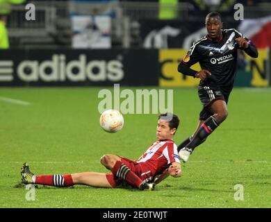 Lyons Gueida Fofana während des Europa League Fußballspieles, Olympique Lyonnais gegen Athletic Club Bilbao im Gerland Stadion in Lyon, Frankreich am 25. Oktober 2012. Lyon gewann 2:1. Foto von Vincent Dargent/ABACAPRESS.COM Stockfoto