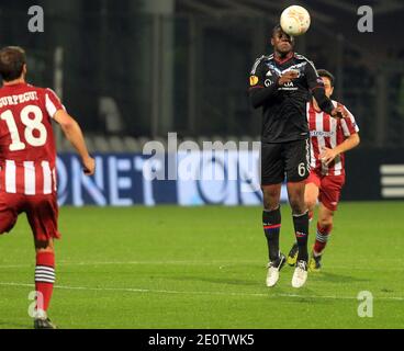 Lyons Gueida Fofana während des Europa League Fußballspieles, Olympique Lyonnais gegen Athletic Club Bilbao im Gerland Stadion in Lyon, Frankreich am 25. Oktober 2012. Lyon gewann 2:1. Foto von Vincent Dargent/ABACAPRESS.COM Stockfoto