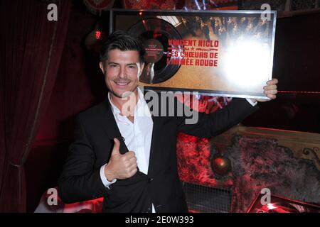 Vincent Niclo, der am 05. November 2012 an der Party teilnahm, um sein Platin-Album in Raspuutine in Paris zu feiern. Foto von Aurore Marechal/ABACAPRESS.COM Stockfoto