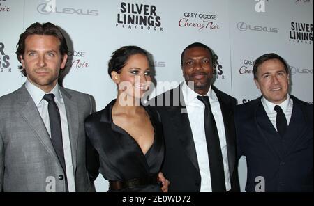 Bradley Cooper, Jennifer Lawrence, Chris Tucker, David O. Russell, die Weinstein Company's Premiere für Silver Linings Playbook an der Academy of Motion Picture Arts and Sciences in Beverly Hills, Kalifornien. 19. November 2012. (Im Bild: Bradley Cooper, Jennifer Lawrence, Chris Tucker, David O. Russell). Foto von Baxter/ABACAPRESS.COM Stockfoto