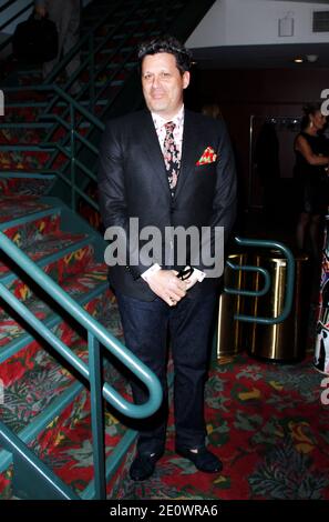 Isaac Mizrahi kommt zur New 42nd Street Gala, um den Australia Council for the Arts zu ehren und am 5. Dezember 2012 die New Victory Theatre Education Programme im New Victory Theatre in New York City, NY, USA zu feiern. Foto von Donna ward/ABACAPRESS.COM Stockfoto