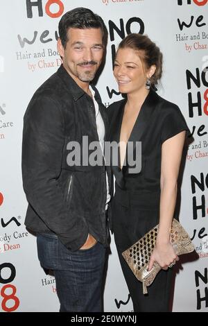 Eddie Cibrian und LeAnn Rimes nehmen an der NOH8 Kampagne Teil, die am 12. Dezember 2012 im Avalon Hollywood in Hollywood, Los Angeles, CA, USA, stattfand. Foto von Tony DiMaio/ABACAPRESS.COM Stockfoto