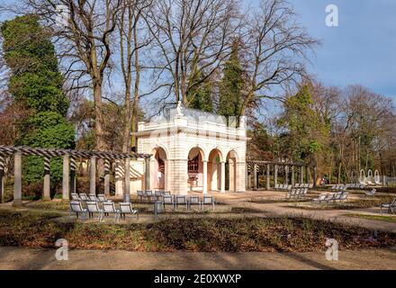 Historischer Bandstand Im Pankower Bürgerpark In Berlin Stockfoto