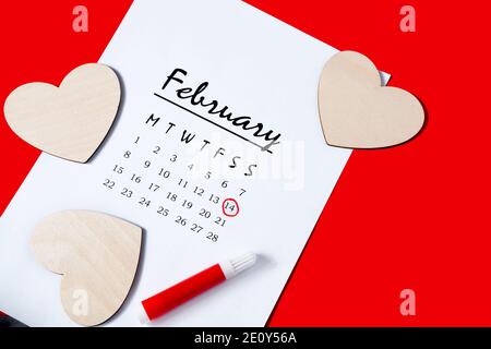 Kalender für 2021. Valentinstag. DIY Kalender für 2021. Urlaub im Kalender markiert. Stockfoto