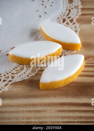 Typische Mandelbonbons aus frankreich Calissons d'aix Stockfoto