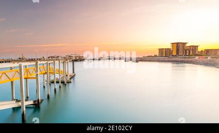 Stokes Hill Wharf und Darwin Waterfront Lagoon Stockfoto