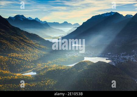 Blick von Muottas Muragl, Oberengadin, Graubünden, Schweiz, Europa Stockfoto