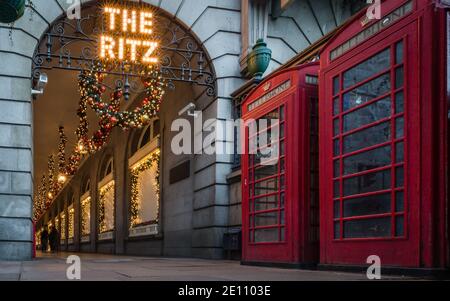 Das Ritz Hotel in London. Stockfoto