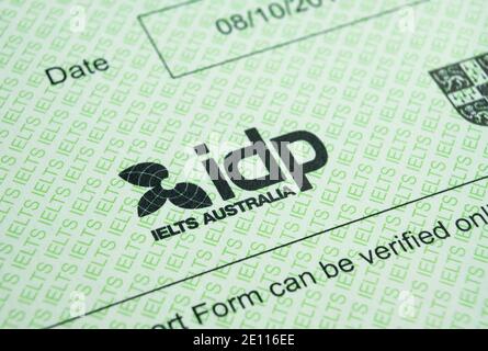 Stafford, Vereinigtes Königreich - 3. Januar 2021: Authentic IELTS Testbericht Formular. Das International English Language Testing System ist ein internationaler STA Stockfoto