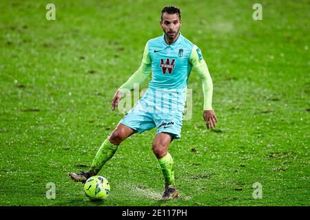 Eibar, Spanien. Januar 2021. Roberto Soldado von Granada CF in Aktion während des La Liga Spiels zwischen SD Eibar und Granada CF - J.17 La Liga spielte im San Mames Stadium. Kredit: Ion Alcoba/Capturasport/Alamy Live Nachrichten Stockfoto