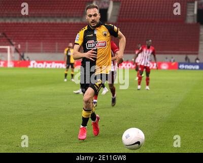 Piräus, Griechenland. Januar 2021. Michalis Bakakis von AEK Athen während des Super League Griechenland Spiels im Karaiskakis Stadion, Piräus Bild von Yannis Halas/Focus Images/Sipa USA 03/01/2021 Credit: SIPA USA/Alamy Live News Stockfoto