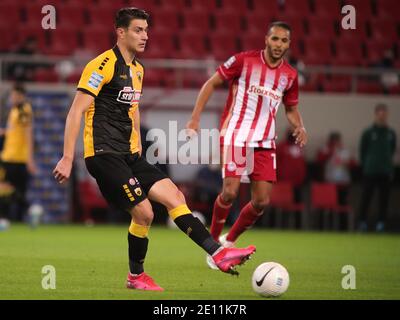 Piräus, Griechenland. Januar 2021. Ionut Nedelcearu von AEK Athen während des Super League Greece Spiels im Karaiskakis Stadion, Piräus Bild von Yannis Halas/Focus Images/Sipa USA 03/01/2021 Quelle: SIPA USA/Alamy Live News Stockfoto