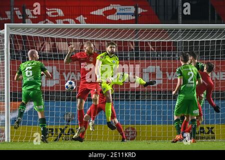 ALMERE, NIEDERLANDE - 2. JANUAR: Thomas Verheydt vom Almere City FC Scoort de beslissende treffer während des niederländischen Keukenkampioendivisie-Spiels dazwischen Stockfoto