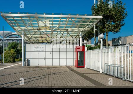 Eingang Zum Messegelände In Frankfurt Am Main Stockfoto