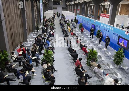 Peking, China. Januar 2021. 200,000 Menschen werden die Impfung von COVID-19 in Peking, China am 03. Januar 2021.(Foto von TPG/cnsphotos) Quelle: TopPhoto/Alamy Live News Stockfoto