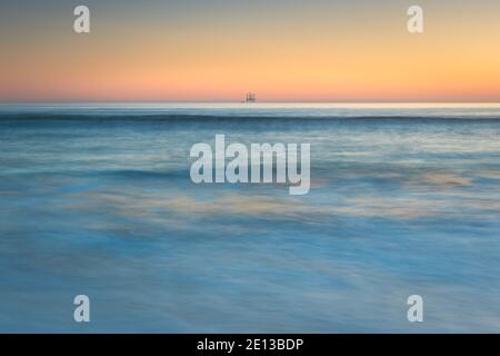 Ölbohranlage in Poole Bay, Dorset UK Stockfoto