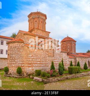 Nordmakedonien. Ohrid. St. Naum Klosterkirche auf blauem Himmel Hintergrund Stockfoto