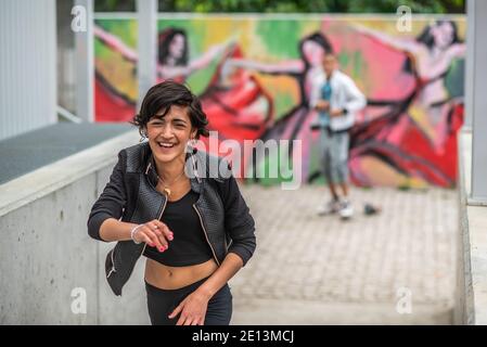 Brünn, Tschechische Republik. 06-11-2016. Jugendliche Spaß auf einem Festival der Roma-Menschen (Zigeuner) in Brünn von Menschen aus der Gemeinschaft besucht, mit ac Stockfoto