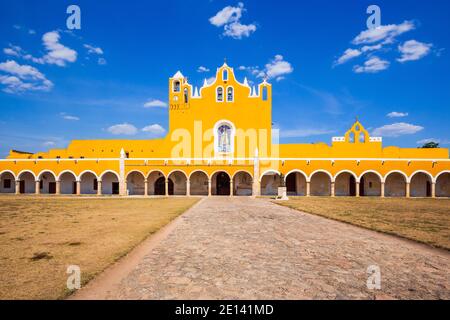 Izamal, Mexiko. Kloster des Heiligen Antonius von Padua. Stockfoto