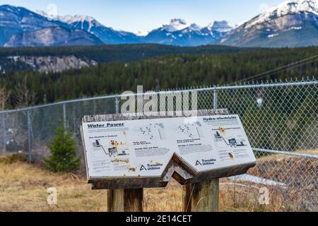 TransAlta Cascade Wasserkraftwerk. Gelegen am Cascade River im Banff National Park, Canadian Rockies. Stockfoto