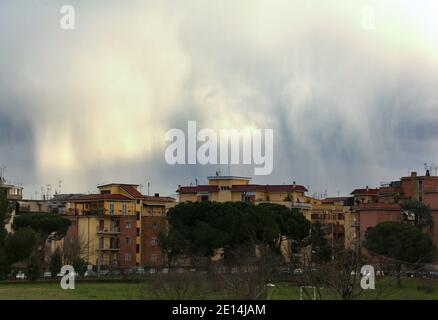 Roma circondata dalla neve, continua il mal Tempo nel Lazio Stockfoto