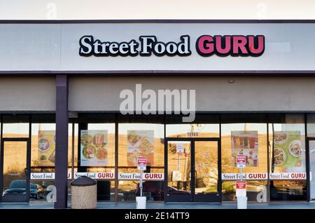 Houston, Texas USA 01-01-2021: Street Food Guru Gebäude außen in Houston, TX. Traditionelles vietnamesisches Restaurant. Stockfoto