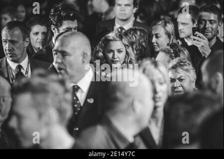 Der amerikanische Superstar Madonna auf dem roten Teppich im Londoner Leicester Square war 2011 bei der Premiere ihres Films W.E. dabei. Stockfoto