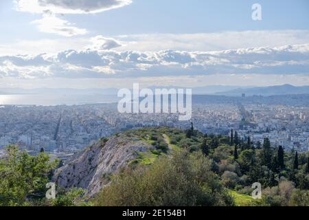 Athen - Dezember 2019: Blick auf die Stadt Stockfoto