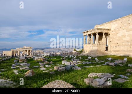Athen - Dezember 2019: Blick auf den alten Tempel der Athena Stockfoto
