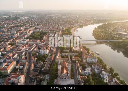 Die Votivkirche und Kathedrale der Katholischen Kathedrale unserer Lieben Frau In Szeged Stockfoto