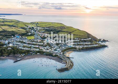 Coatal Stadt New Quay / CEI newydd, Ceredigion Stockfoto