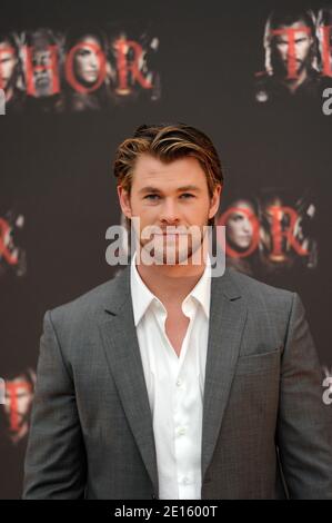 Der australische Schauspieler Chris Hemsworth nimmt am 15. April 2011 an einer Fotoaktion für die Italien-Promotion seines letzten Films 'Thor' in Rom Teil. Foto von Eric Vandeville/ABACAPRESS.COM Stockfoto