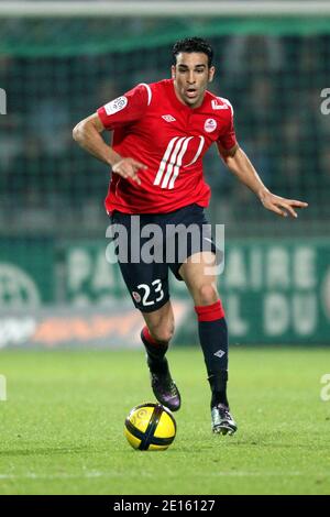 Lille's Adil Rami beim fußballspiel der 1. Liga, Lille OSC gegen Bordeaux im Lille Metropole Stadium, in Lille, Frankreich am 16. April 2011. Foto von Sylvain Lefevre/ABACAPRESS.COM Stockfoto