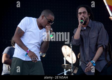 NAS und Damian Marley treten am 17. April 2011 beim Coachella Valley Music & Arts Festival 2011 im Empire Polo Club in Indio, CA, USA auf. Foto von Tiger/ABACAPRESS.COM Stockfoto