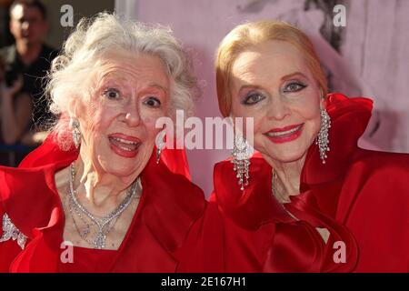 Ann Rutherford, Anne Jeffreys, eine Amerikanerin in Paris, 60 Jahre Weltpremiere im Grauman's Chinese Theatre in Los Angeles, Ca, USA, 28. April 2011. Foto von Baxter/ABACAPRESS.COM Stockfoto