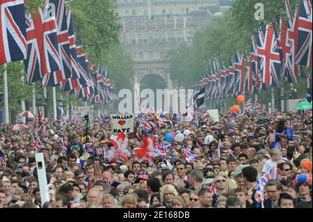 Atmosphäre in der Mall nach der Hochzeit von Prinz William mit Kate Middleton, in London, Großbritannien, am 29. April 2011. Foto von Mousse/ABACAPRESS.COM Stockfoto