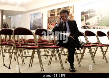 Jack lang ist während eines Tages abgebildet, der dem 30. Jahrestag der Wahl des verstorbenen französischen Präsidenten Francois Mitterrand gewidmet ist, am 06. Mai 2011 im Senat in Paris, Frankreich. Foto von Stephane Lemouton/ABACAPRESS.COM Stockfoto