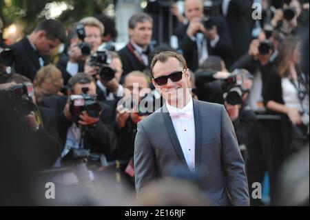 Jude Law kommt für die Vorführung von "Tree of Life" bei den 64. Filmfestspielen von Cannes, in Cannes, Frankreich, am 16. Mai 2011. Foto von Ammar Abd Rabbo/ABACAPRESS.COM Stockfoto