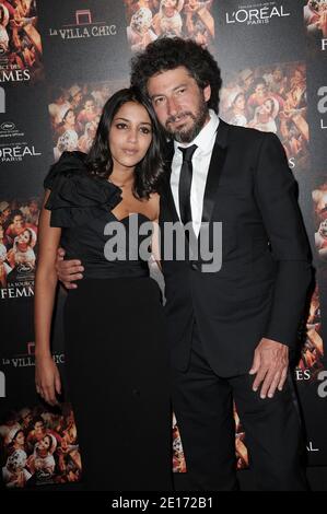 Leila Bekhti und Regisseur Radu Mihaileanu nahmen an der "La Source des Femmes" Party während der 64. Filmfestspiele von Cannes in der Villa Chic in Cannes, Frankreich am 21. Mai 2011 Teil. Foto von Giancarlo Gorassini/ABACAPRESS.COM Stockfoto