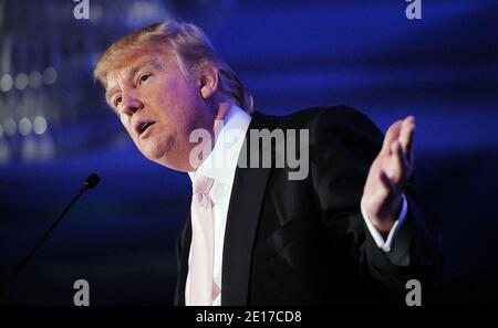 Der Immobilienmogul Donald Trump, Gastgeber von NBC's "The Apprentice", spricht während der Konferenz der Faith and Freedom Coalition im Renaissance Hotel in Washington D.C., USA, Juni 03 2011. Foto von Olivier Douliery/ABACAPRESS.COM Stockfoto