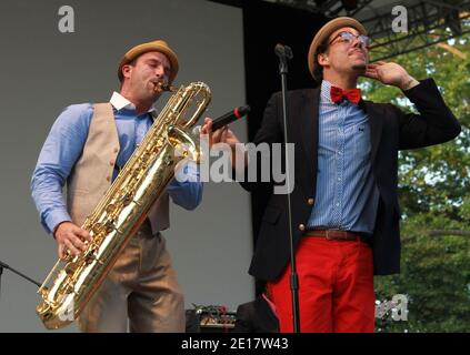 Ben L'Oncle Soul tritt beim Fete De La Musique Konzert auf, das am 21. Juni 2011 im Central Park in New York City, NY, USA, stattfand. Foto von Elizabeth Pantaleo/ABACAUSA.COM Stockfoto