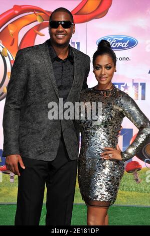 Carmelo Anthony und Lala Vazquez kommen zu den 2011 BET Awards, die am 26. Juni 2011 im Shrine Auditorium in Los Angeles, CA, USA, abgehalten werden. Foto von Lionel Hahn/ABACAPRESS.COM Stockfoto