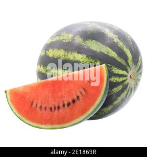 Wassermelone mit Scheibe isoliert auf weißem Hintergrund. Volle Schärfentiefe mit Beschneidungspfad. Stockfoto