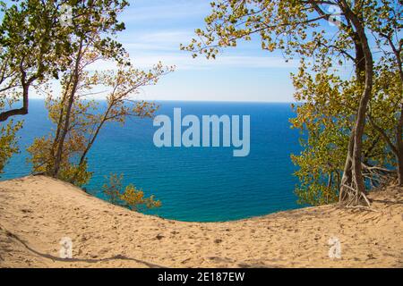 Sleeping Bear Dunes National Lakeshore. Blick auf den Pierce Strumpf Scenic Drive im Sleeping Bear Dunes National Lakeshore. Stockfoto